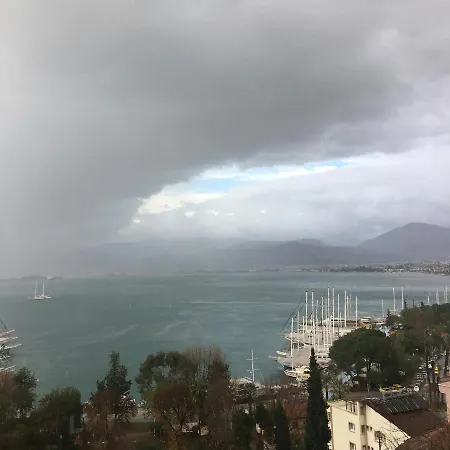 Dream View - Centre Apartment Fethiye